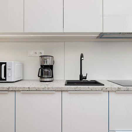 Modern Studio With Terrace And Parking In Swinoujscie By Noclegi Renters Extérieur photo